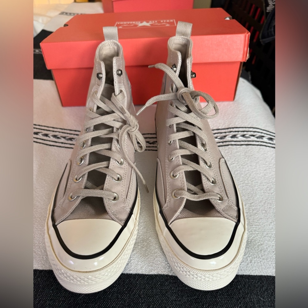 Converse Chuck 70 Men's High-Top Taupe Sneakers size 10.5 - Picture 3 of 6